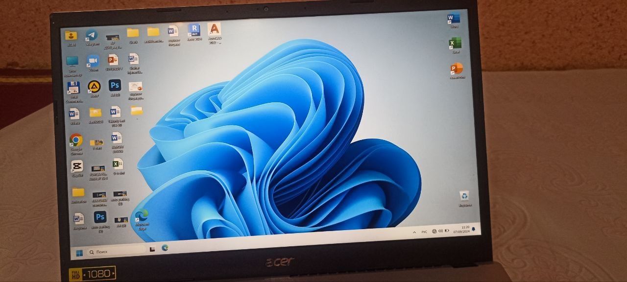 Kompyuter acer aspire 3