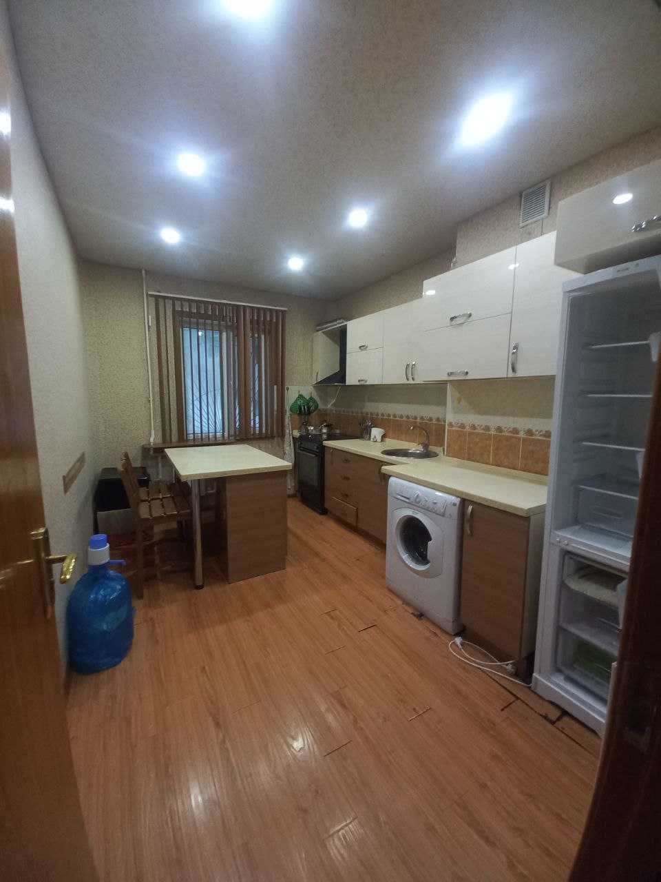 Продам 3/2/16 Ойбек Нукусская