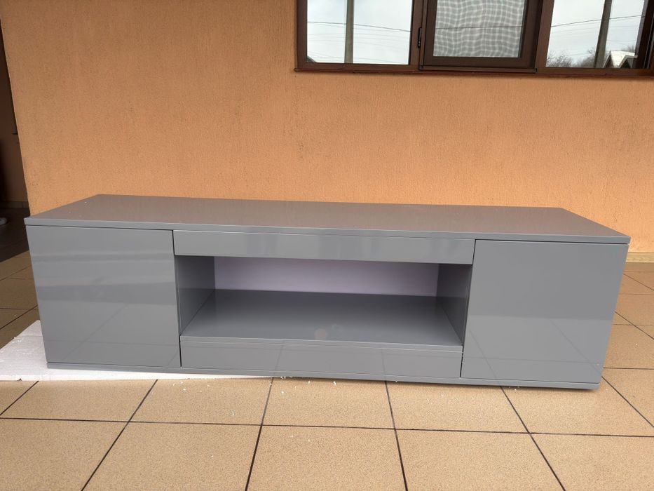 Vând comoda TV 160x40x45