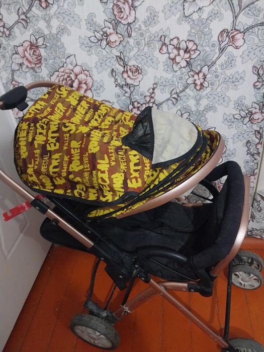 Коляска детская продам