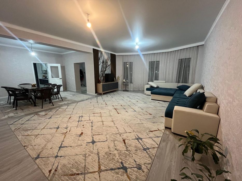 Үй сатылады тез арада !!!