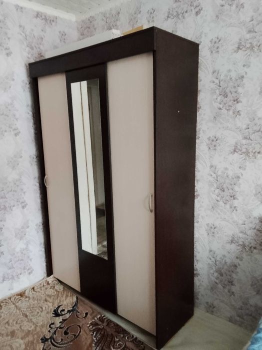 Шкаф-купе продам