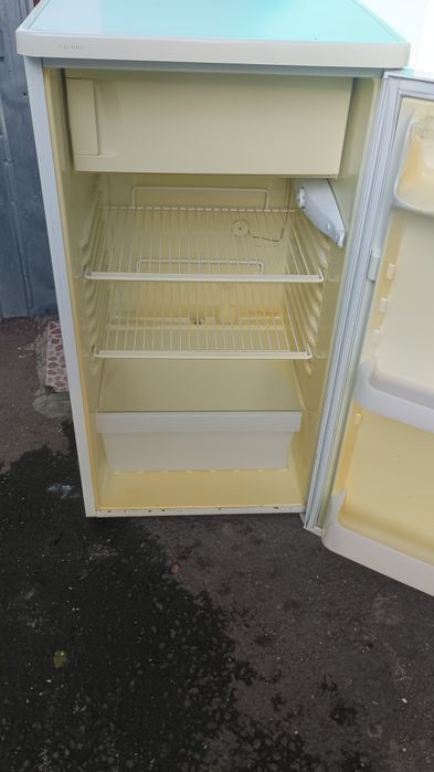 Frigider  Zanussi.Asigur Transport