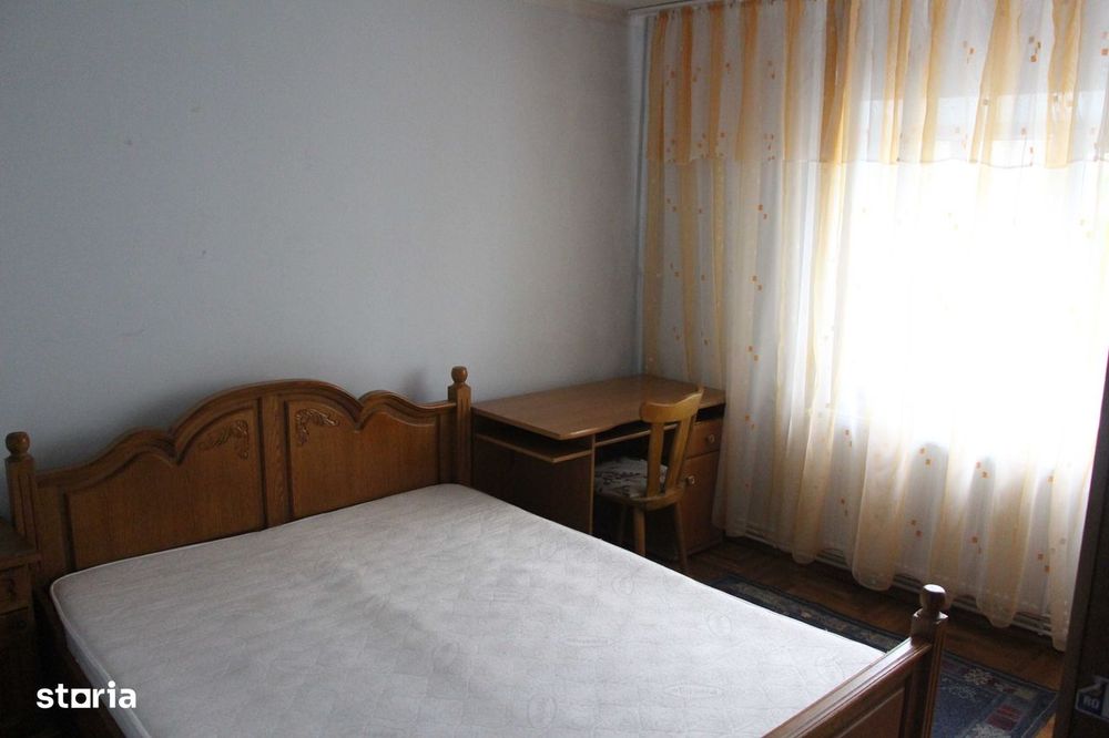 Inchiriez apartament in zona obcini, langa Danygry