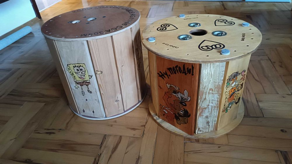 декоративна табуретка стол