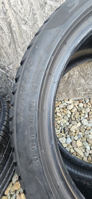 Anvelope Pirelli Sottozero3 MO M+S 225/45 R18 95H 245/40 R18 97V