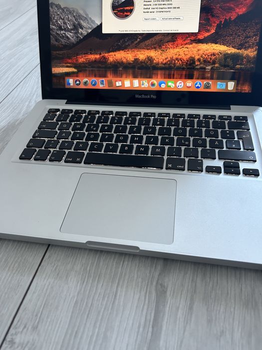 MacBook Pro 13 inchi late 2011 8,1 intel i5