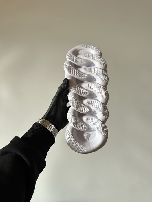 Versace Chain Reaction 40-45