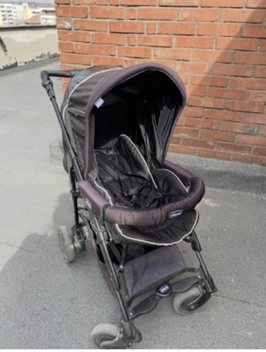 Бебешка количка chicco
