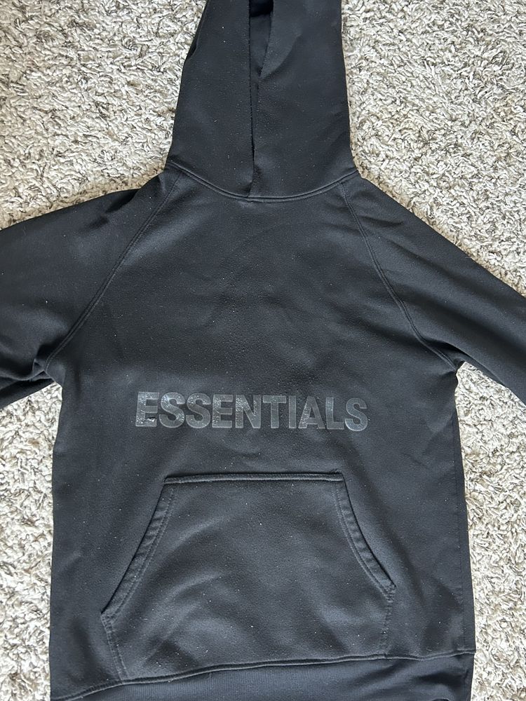 Кофта essentials