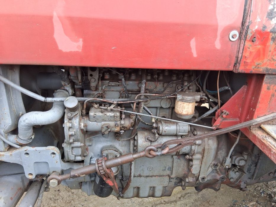 Vând tractor agricol
