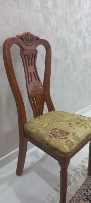 Продам стулья в отличном состоянии