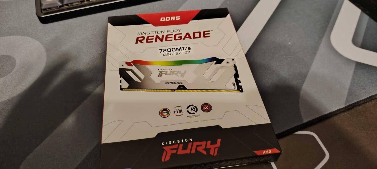 Рам памет  Kingston Fury Renegade WHITE RGB 2x16GB 32GB 7200MHZ DDR5