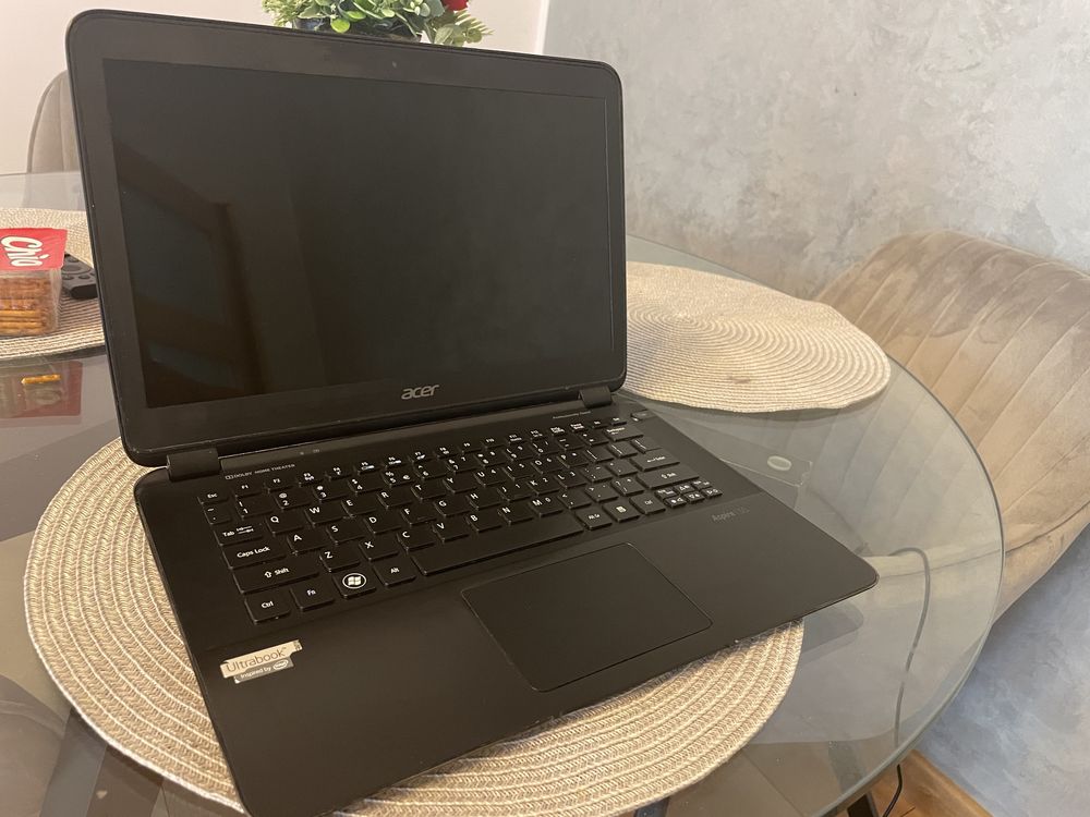 Laptop Ultrabook Acer S5-391 procesor Intel® Core™ i5-3317U