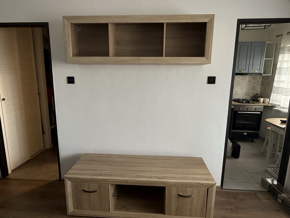 Vand set camera de zi (dulap, comoda, polita)