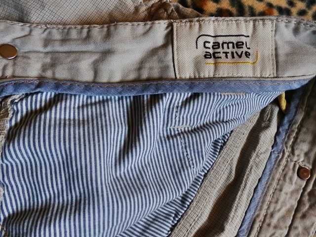 Къси панталонки Camel