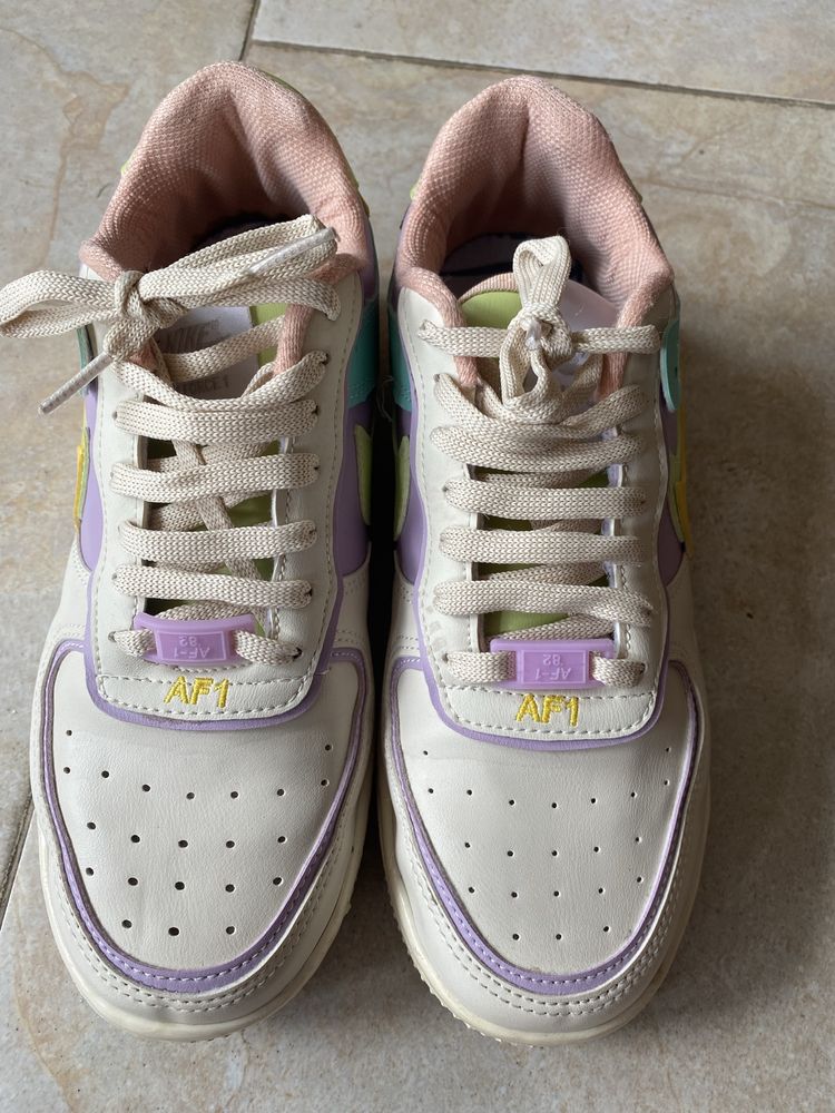 Маратонки NIKE w AIR 39