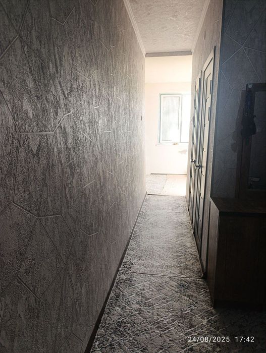 2 хоналик квартира сотилади