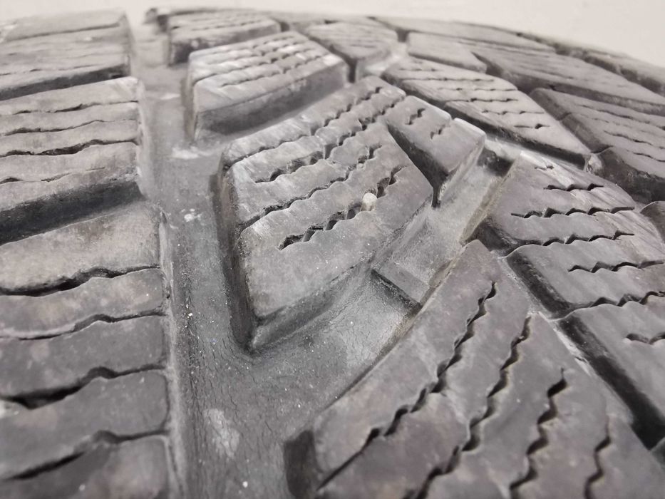 Гуми употребявани зимни 4бр 225/55/R18 GoodYear UltraGrip Perf SUV