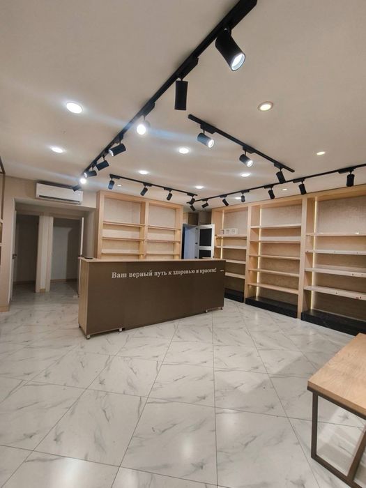 Сдаётся коммерческое помещение в центре