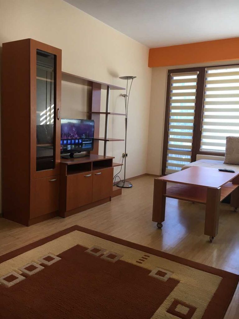 Дава се под наем Тристаен апартамент в Варна, Левски - 65 кв.м за 510 € - Снимка #13
