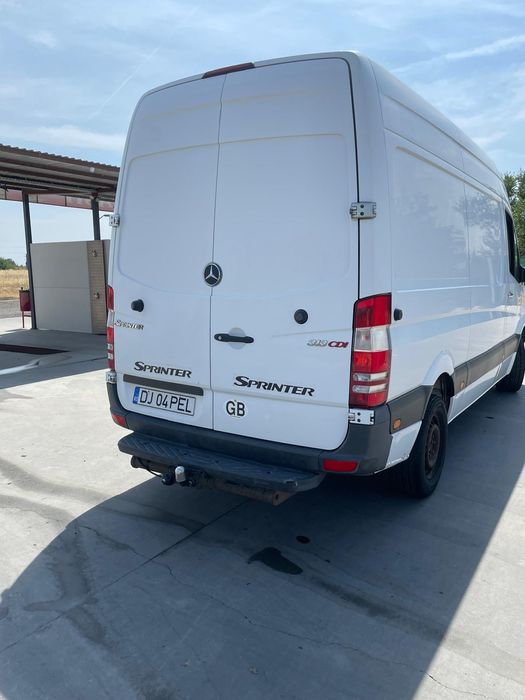 Mercedes sprinter