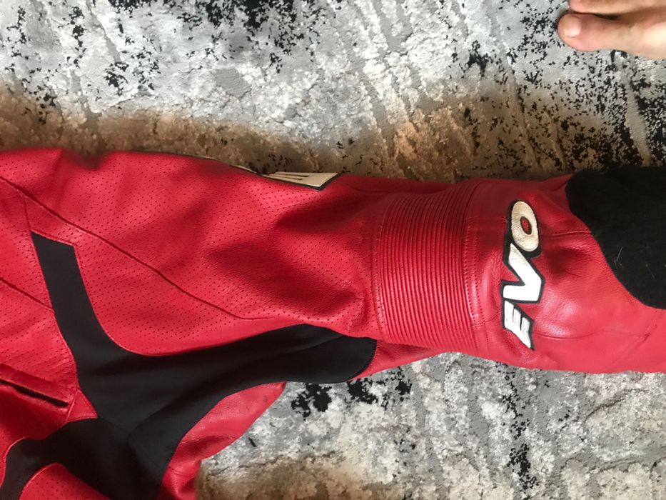 Дамски мото екип