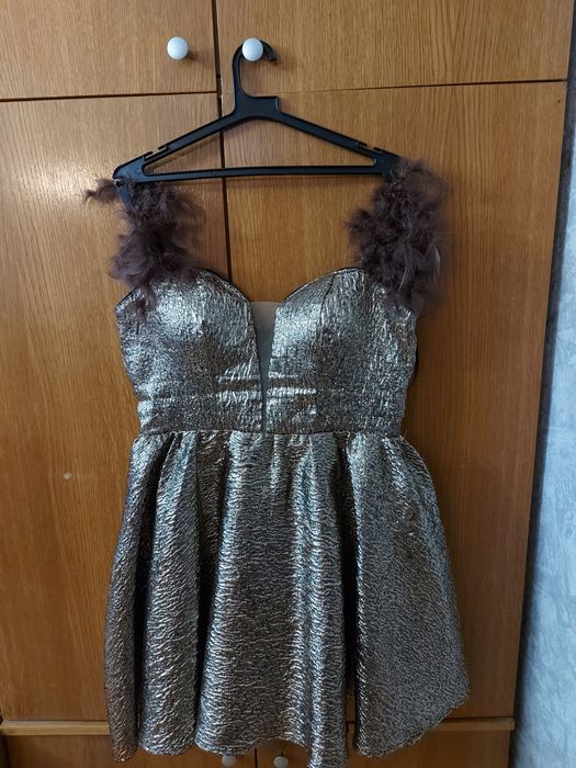 Нова Рокля размер Л подходяща за коледно или новогодишно парти