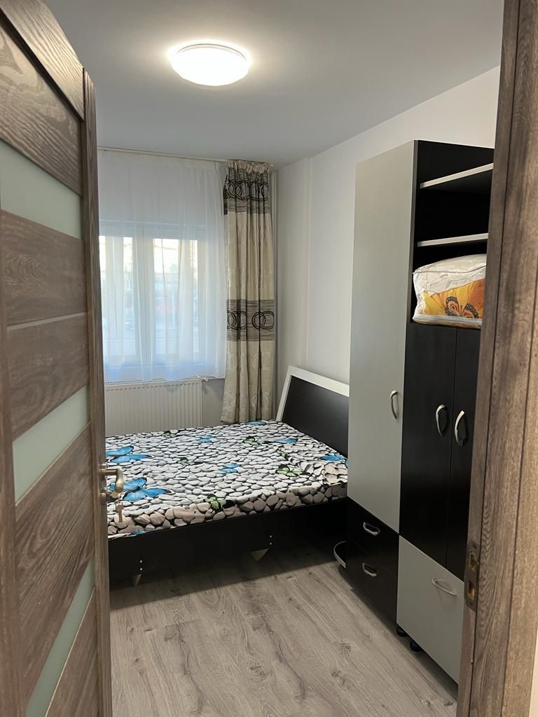 Apartament Regim hotelier 3 camere doua bai