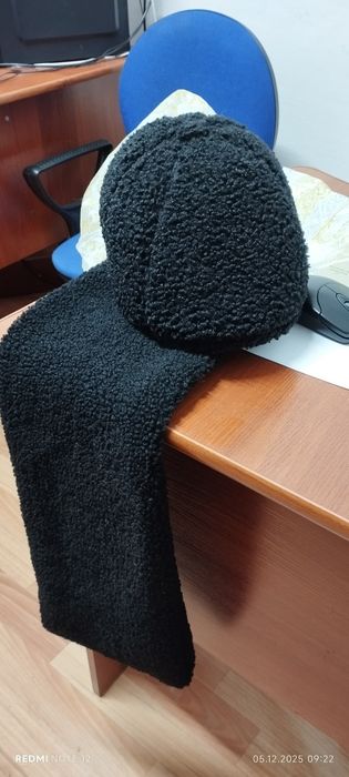 Қыстық шапка сатылады