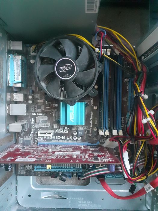 vând laptopuri pc unele funcționale