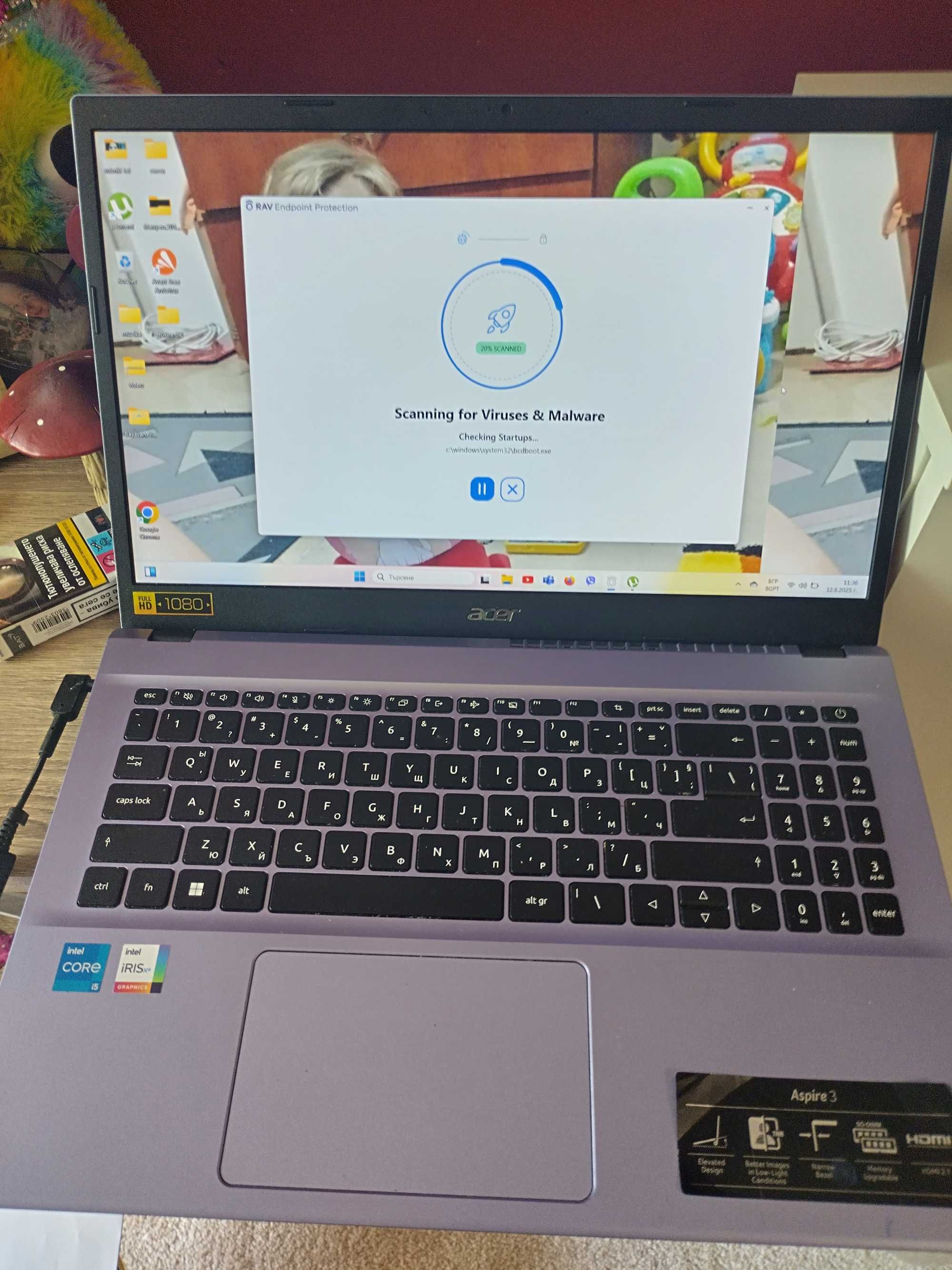 Acer aspire 3 използван мн малко
