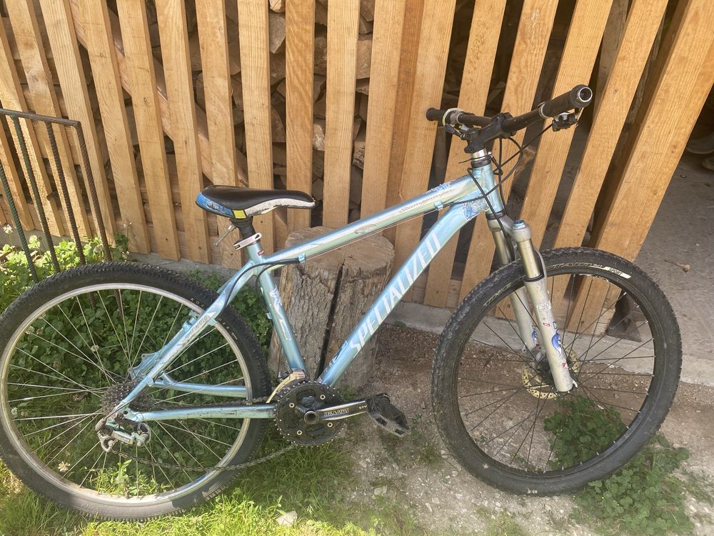 Bicicleta specialized cu fox