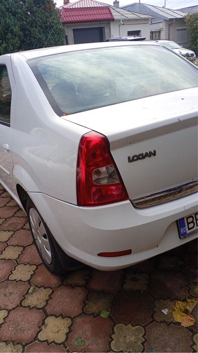 Dacia Logan 2011