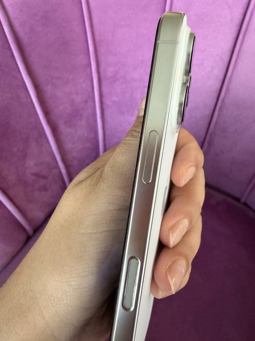 Iphone 16 pro inca in garantie