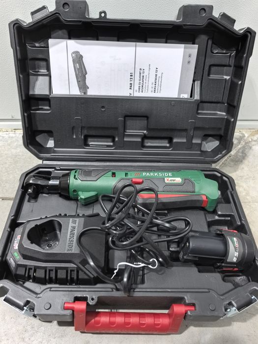 Parkside cheie cu clichet 12V