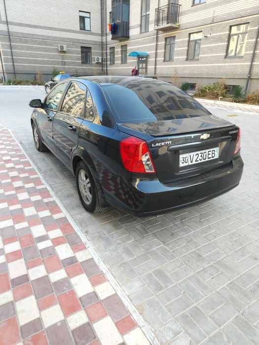 Chevrolet lasetti 1.8
