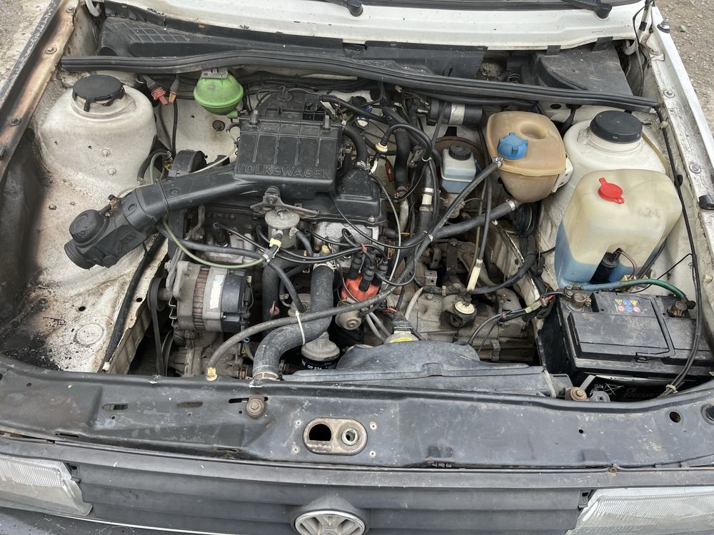 vw jetta 1.6 бензин на части