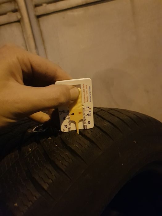 Anvelope Nokian 255 45 R19