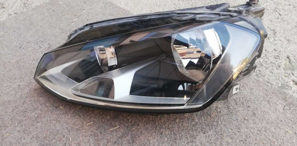 Фар ляв ГОЛФ 7 2017