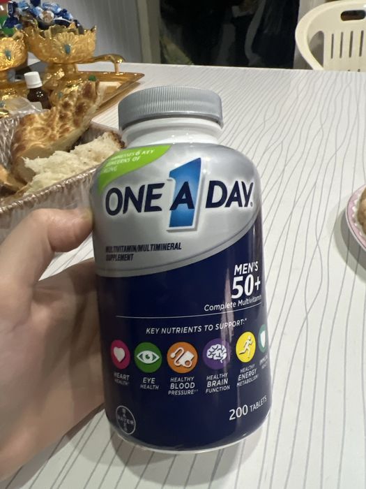 Erkaklar uchun 50+ Amerikanskiy original Multivitamin Mineral