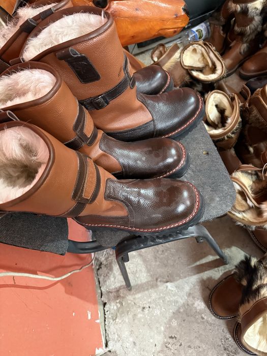 Натуралный унты кожаный все размеры есть