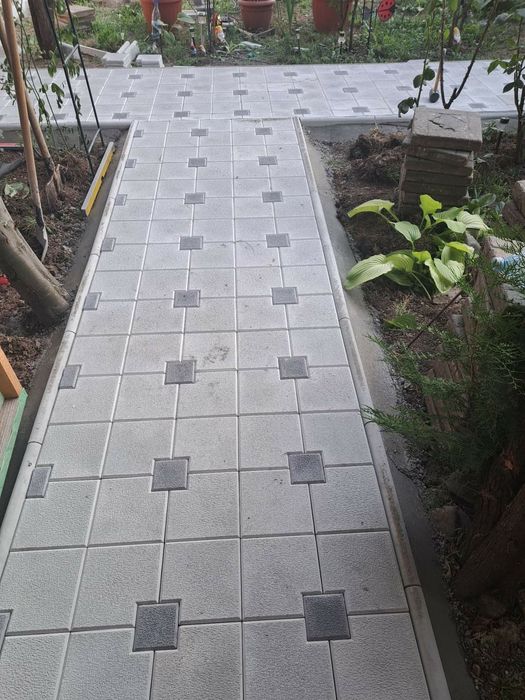 Producem pavaje din beton pentru curte si pavele borduri
