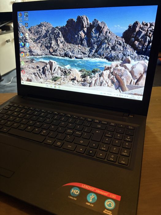 Lenovo IdeaPad 100-15 profesor i5