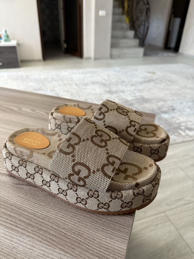 Papuci Gucci - marimea 38 , originali 100%