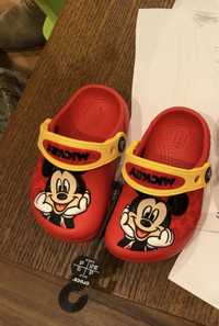 Papuci sandale Crocs copii marime C5 Mickey
