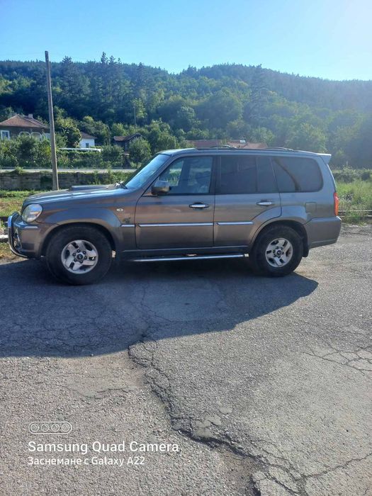 Продавам хюндай теракан