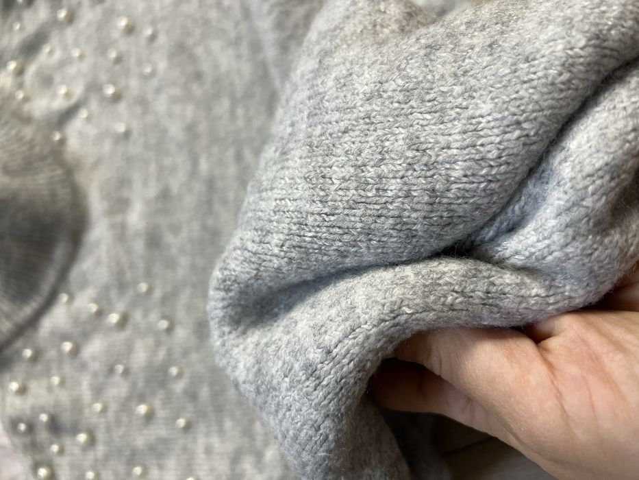 Rochita tip pulover cu perle