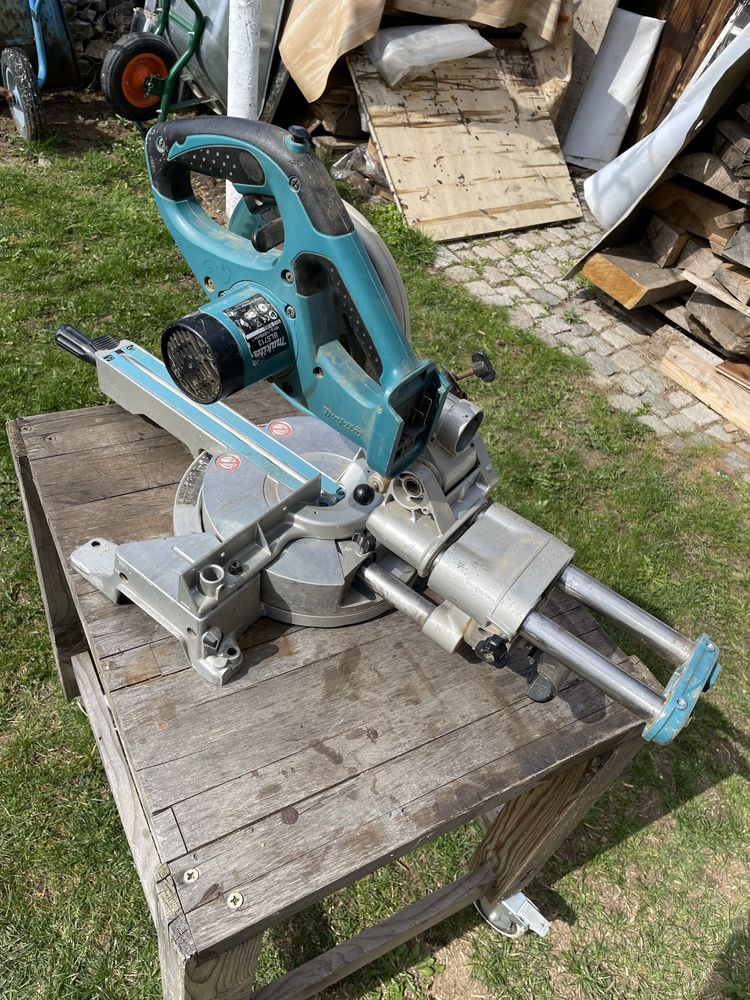 Пендула Makita 18v