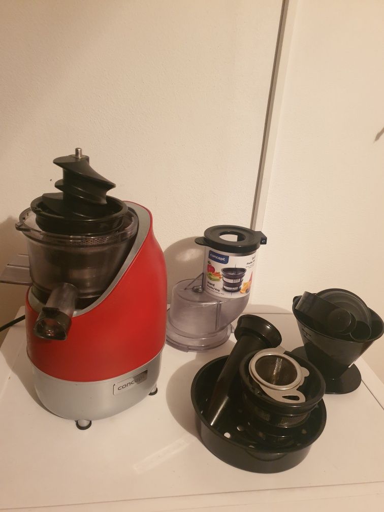 Slow Juicer    .